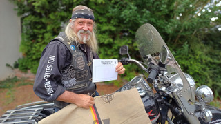 Mit dem Motorrad zu Papst Leo XIV