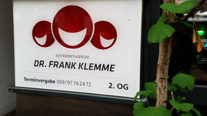 Diese Namen gibt es wirklich: Kotzer & Bierfreund