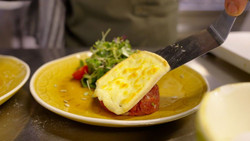 Weihnachtsmenü zum Nachkochen - Teil 1: Marc Zuspann zaubert köstliches Weiderind-Tatar mit Raclette