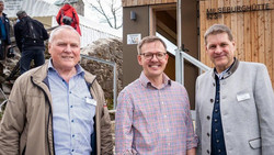 "Ein Stück Heimat ist zurück": Die Milseburghütte öffnet wieder ihre Türen