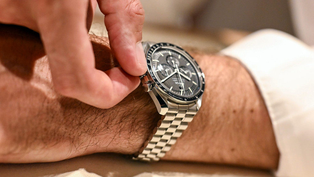 Luxusuhren in einem Juweliergeschäft