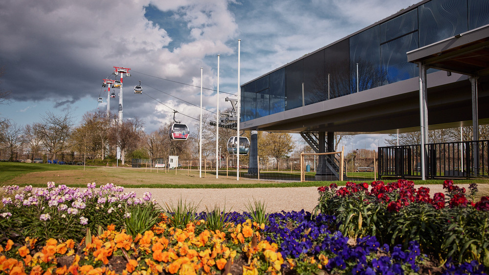 Ein Blick auf die Buga-Seilbahn. 