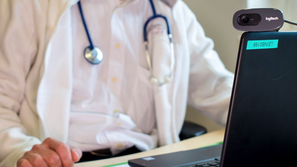 Telemedizin im Justizvollzug hilft Gefangenen Tag und Nacht