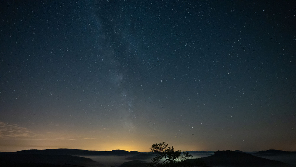 Die Lichtverschmutzung im Biosphärenreservat Rhön ist so gering, dass es sich Sternenpark nennen darf.