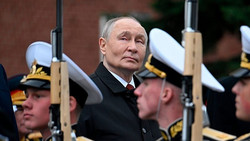 Militärparade in Moskau: Putin kritisiert NATO und verspricht Sieg über Ukraine
