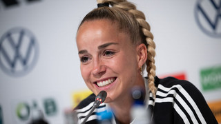 Vor EM-Start: Kapitänin Gwinn schwärmt vom Potenzial im DFB-Team