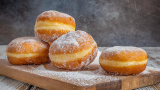 Kräppel, Krapfen oder Berliner: Wie nennt ihr das Faschings-Gebäck?