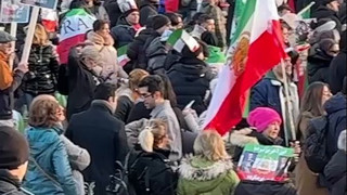 «Freiheit im Iran»: Knapp 18.000 Menschen bei Demo in Düsseldorf