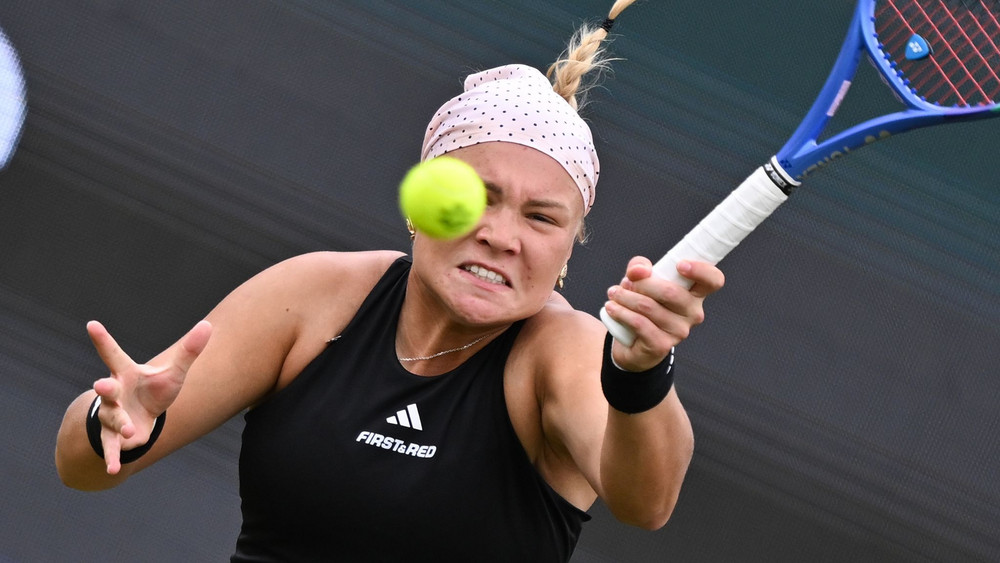 Diana Schnaider mühte sich vergeblich - die Titelverteidigerin ist in Bad Homburg raus.