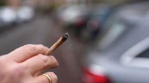 Experten fordern strengere Cannabis-Grenzwerte im Verkehr
