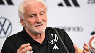 Weltmeisterschaft: Völler glaubt an DFB Sieg gegen Paraguay