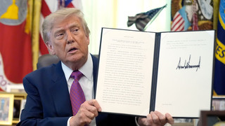 Zollstreit: Trump nennt Lake Ontario in Lake America um