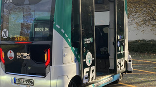 Kostenlos und on demand: Autonome Elektrobusse in Frankfurt-Riederwald