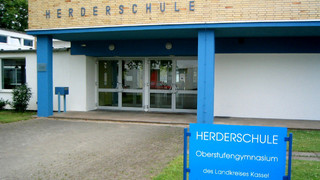 Schimmelbildung nach Unwetter: Schulsporthalle in Kassel gesperrt