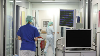 Experten: Künstliche Intelligenz für bessere medizinische Versorgung?