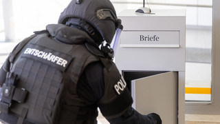 Erpressung: Gefährliche Briefe gegen Commerzbank - auch in Wiesbaden