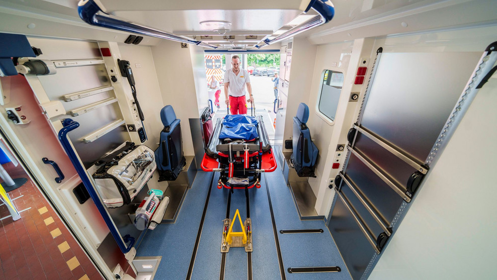 Rettungswagens für extrem übergewichtige Menschen