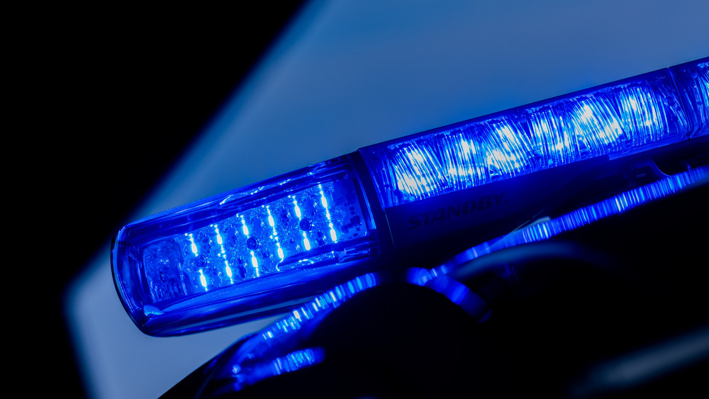 Ein Mann soll in einem Krankenhaus im nordhessischen Eschwege seine behandelnde Ärztin angegriffen haben.