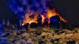 Bereits zum dritten Mal: Wieder brennen Heuballen in Herbstein