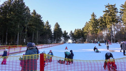 Rodelspaß auf der Wasserkuppe: Zauberteppich startet in die Wintersaison