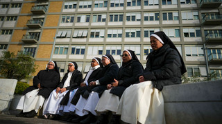 Papst Franziskus erleidet Rückfall im Krankenhaus