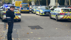 Großeinsatz an Ludwigshafener Schule nach Messeralarm
