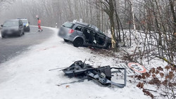 Südbrandenburg: Auto mit fünf Insassen verunglückt - Zwei Tote