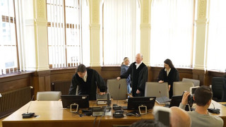 Bitcoin-Milliarden aus illegalem Streaming: Prozess in Leipzig gestartet