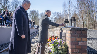 Netanjahu zu Besuch: Proteste in Berlin und Israel