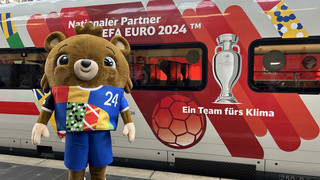 Mit dem Ziel einer klimafreunlichen EM: EM-ICE in Frankfurt getauft