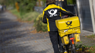 Verspätete Briefe und Pakete: Weiter viele Beschwerden über die Post