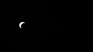 Sonnenfinsternis über Europa - Millionen verfolgen Himmelsschauspiel in Deutschland