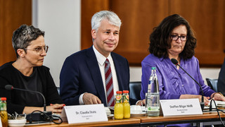 Bilger kündigt Sofortmaßnahmen bei Niedrigwasser an