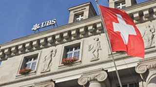 Bericht: Kurz vor Maduros Sturz begann bei Schweizer Bank das große Zittern