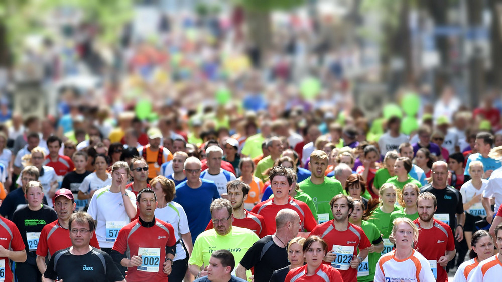 Bei der RhönEnergie Challenge gehen dieses Jahr 5.000 Läuferinnen und Läufer an den Start. 