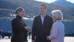 EU-Kommissionspräsidentin von der Leyen besucht Grönland: Solidarität mit Insel
