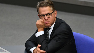 SPD fordert Pflegedeckel: Wieder Regierungs-Zoff um Reformen