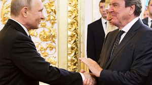 Putin schlägt Schröder als Vermittler im Ukraine-Krieg vor