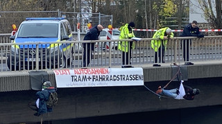 Danni-Aktivisten nach Abseilaktionen angeklagt