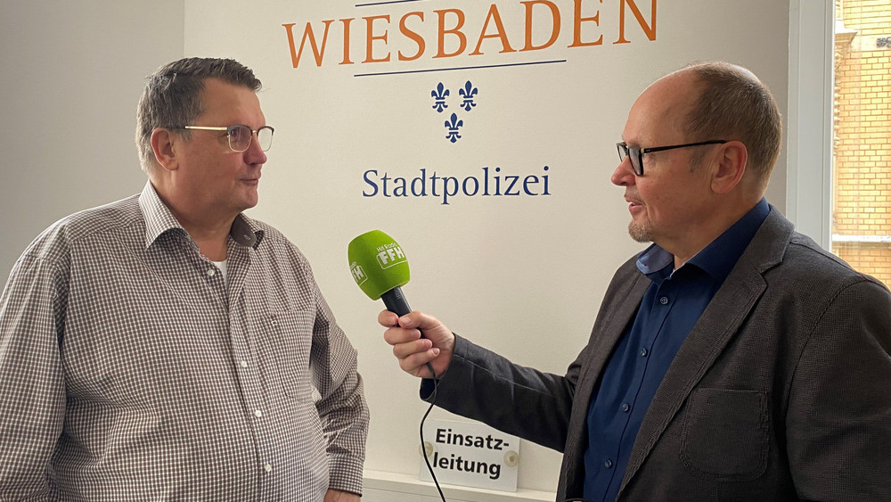 Im Gespräch mit FFH-Reporter Peter Hartmann: Stadtpolizei-Chef Hans-Peter Erkel