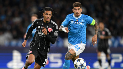 Champions League: Eintracht Frankfurt holt 0:0-Unentschieden in Neapel