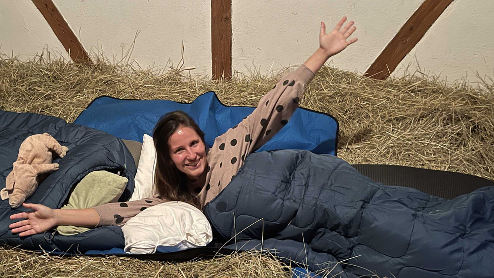 Eine Nacht im Heuhotel