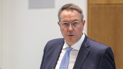 Schweitzer folgt Bas als Arbeitsminister
