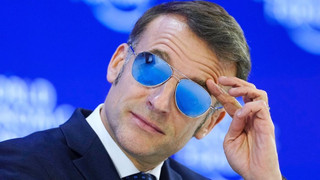 Nach Auftritt in Davos: Macrons Sonnenbrille löst Hype aus