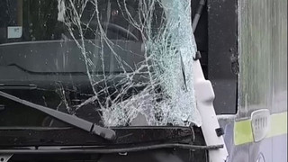 Tödlicher Schulbus-Unfall – Ermittler suchen nach der Ursache
