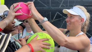"Ich kann jetzt erst abschließen": Kerber zu ihrem Abschiedsspiel