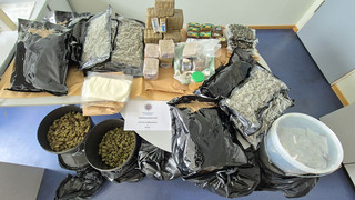 Razzia in Kassel: Drogen im Wert von 200.000 € im Kühlschrank