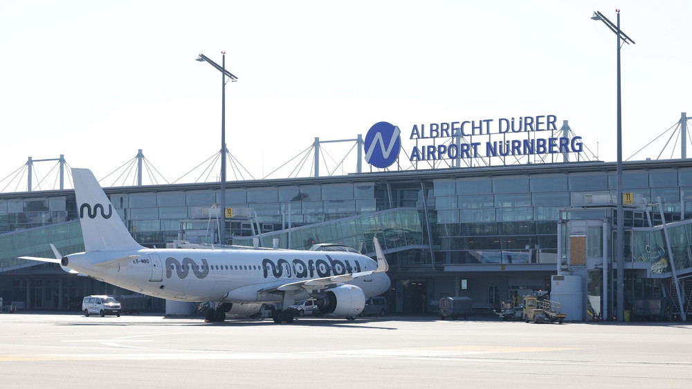 Terminal des Albrecht-Dürer-Airports Nürnberg, Flughafen.