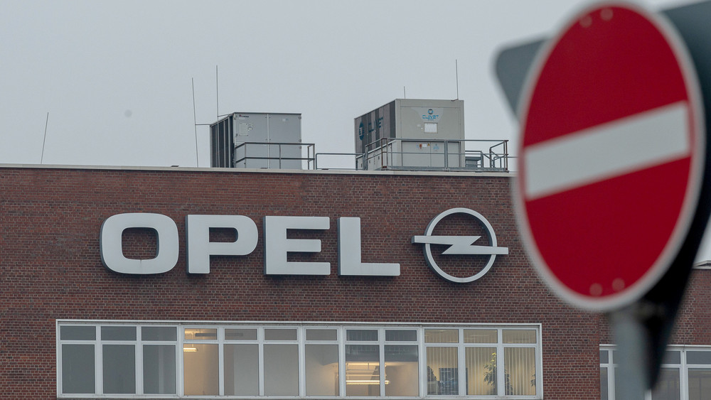 Der Autokonzern Opel will eine weitere Abteilung am Standort Rüsselsheim schließen (Symbolbild).