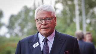 Eintracht Frankfurts Ex-Aufsichtsratschef Steubing zurück